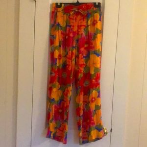 Billabong Floral Flowy Pants 🌺